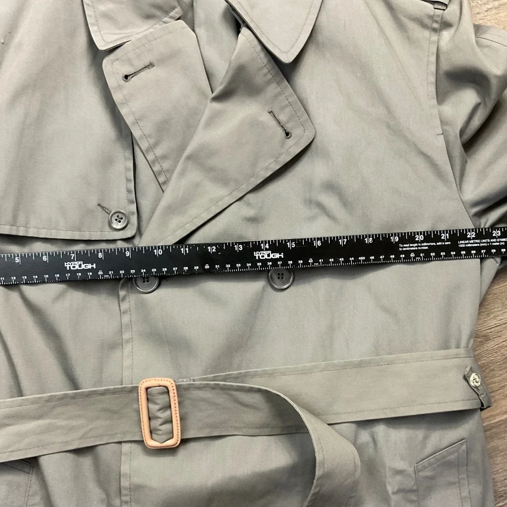 London Fog measurements chest